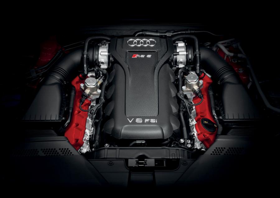 Моторный отсек Audi RS5 Cabriolet 2012 года  (WW) (фото 35 из 98)